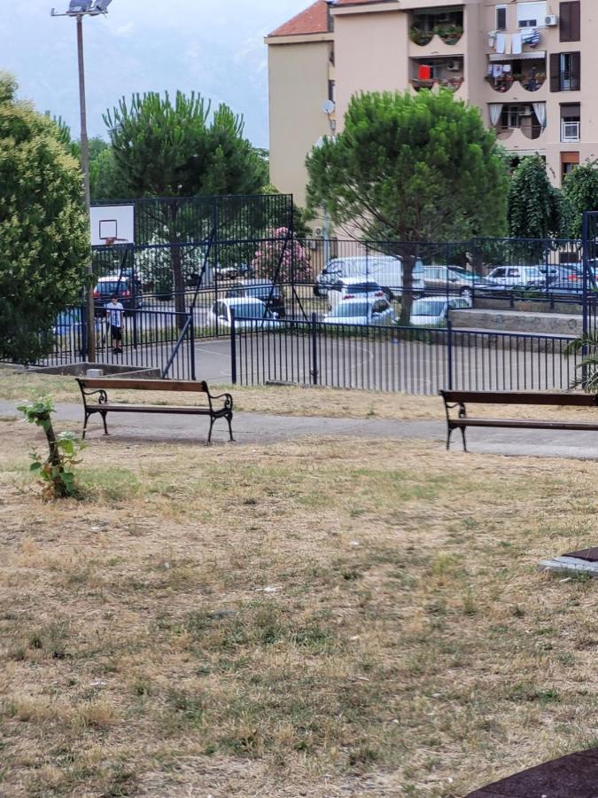 Rakite Apartment Котор Екстер'єр фото