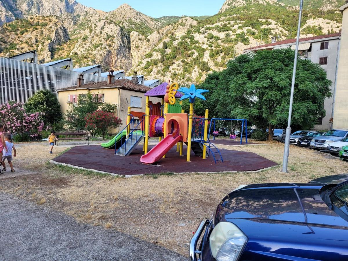 Rakite Apartment Котор Екстер'єр фото